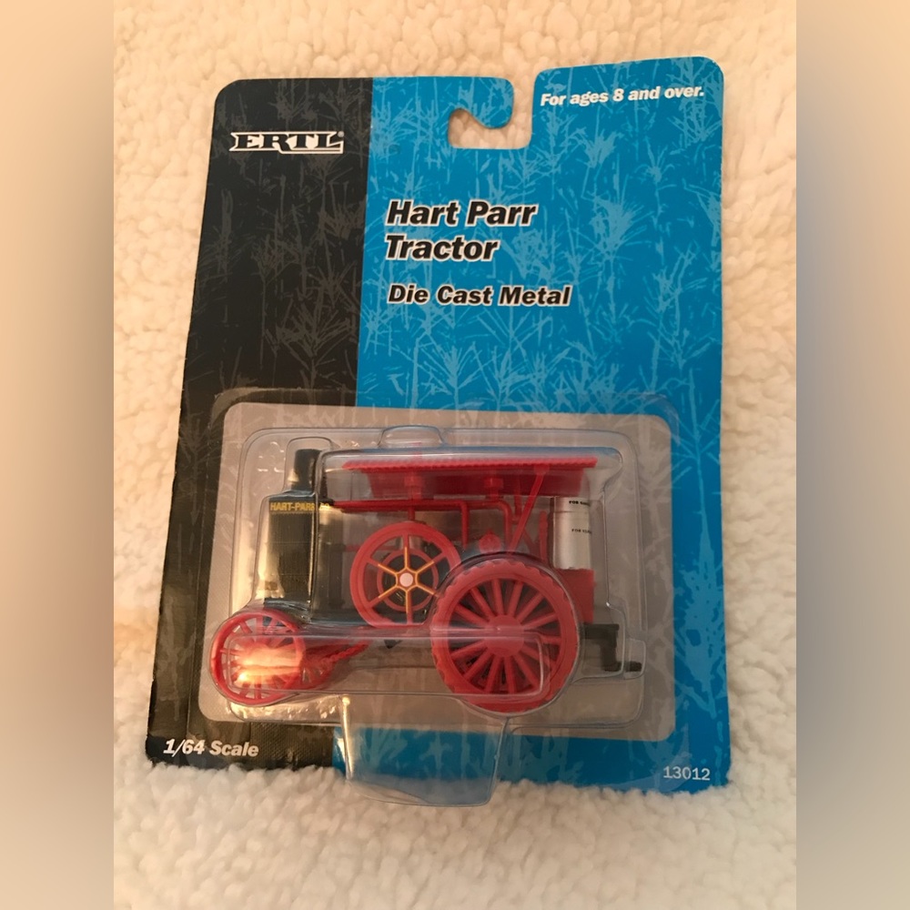 ERTL 2000 (Vintage & Rare)  Hart Parr Tractor, Die Cast, 1:64, #13012